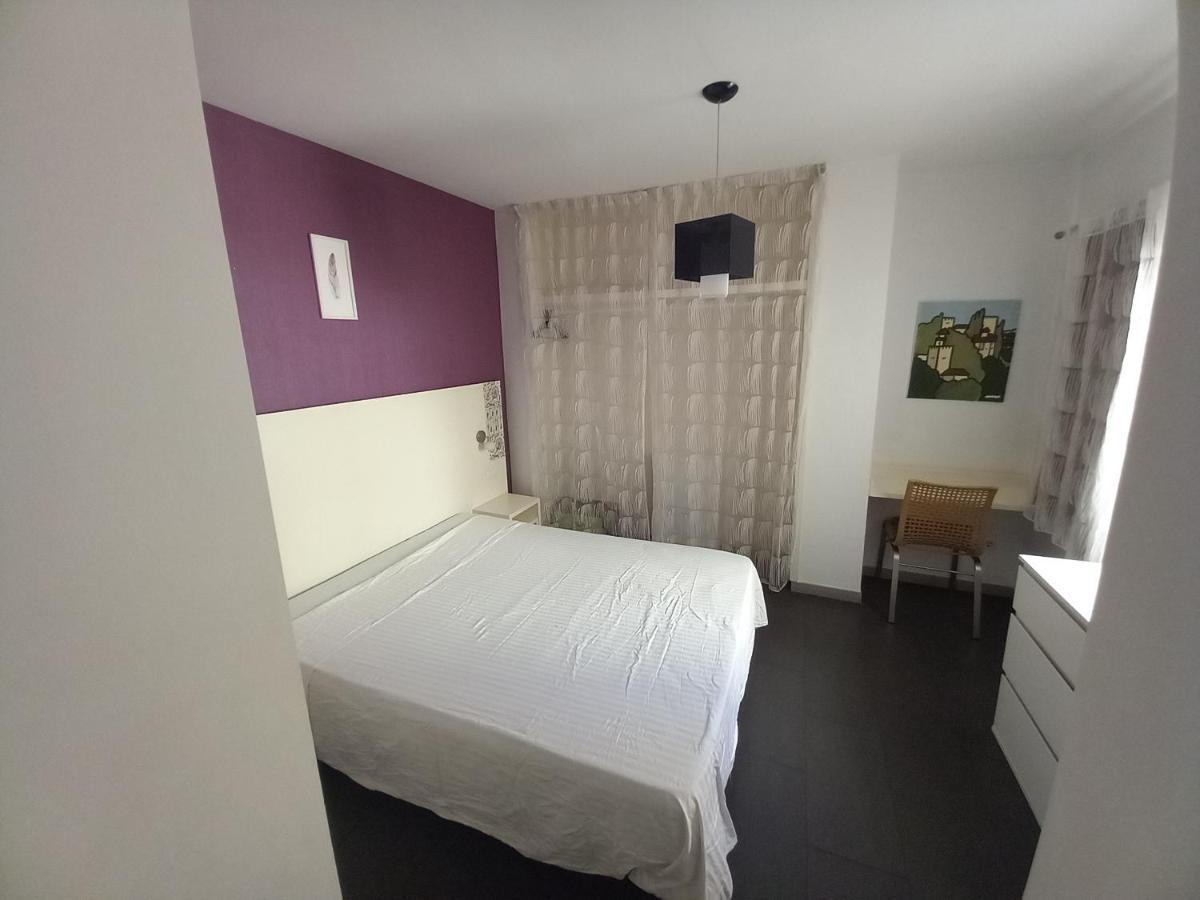 Clavel Nazari Apartamento *